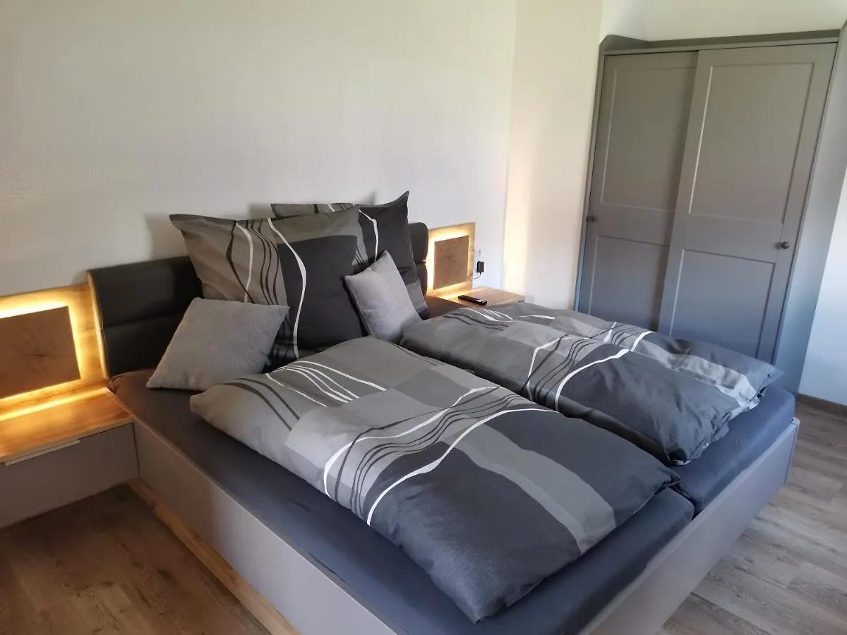 Ferienwohnung Paulinzella 9 Inklusive Parkplatz Und Wlan 0*,